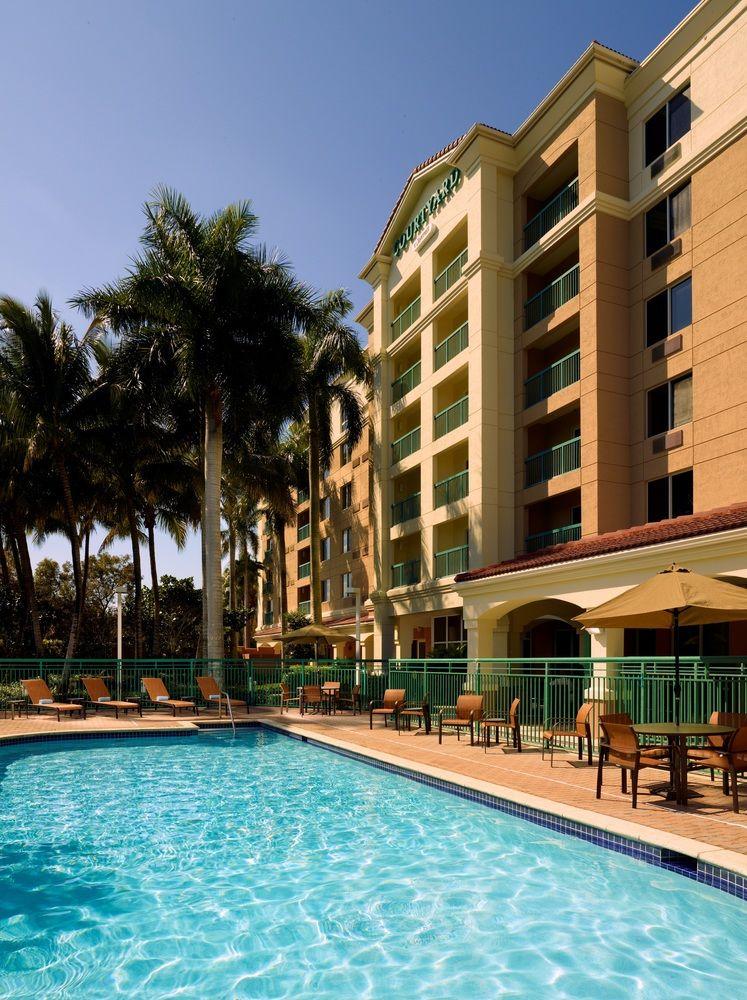 Courtyard By Marriott Fort Lauderdale Weston Exterior photo