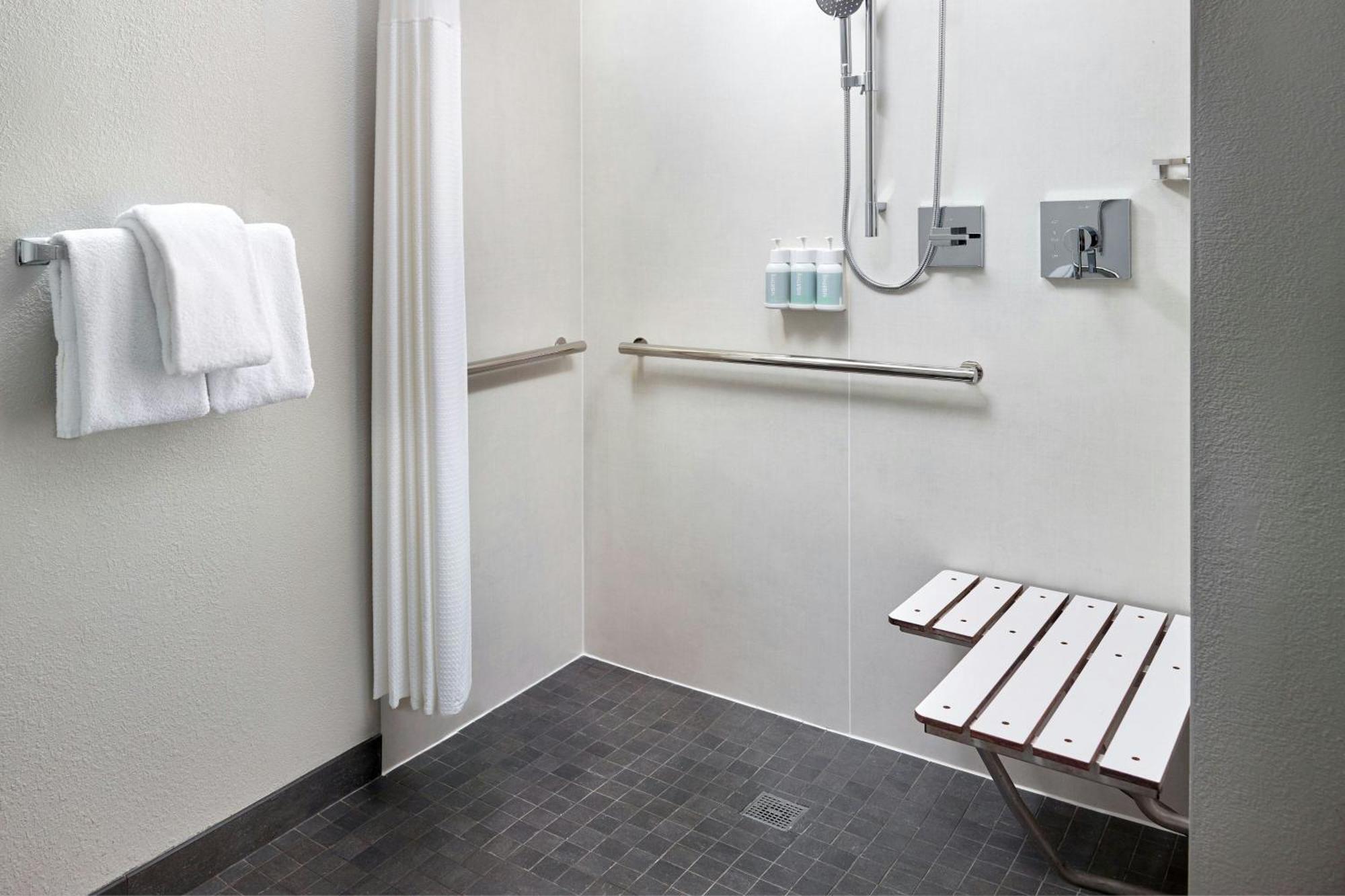 Courtyard By Marriott Fort Lauderdale Weston Exterior photo