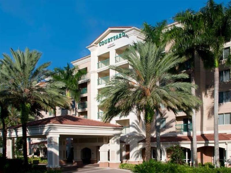 Courtyard By Marriott Fort Lauderdale Weston Exterior photo