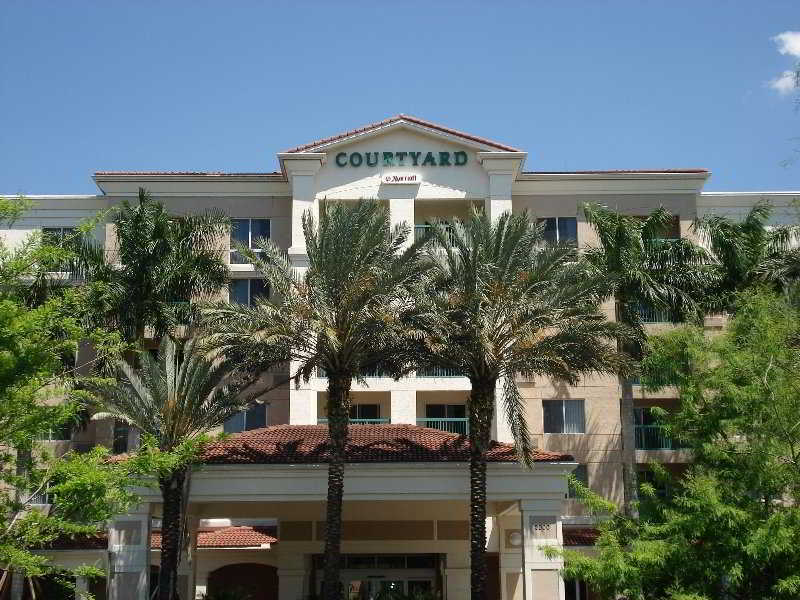 Courtyard By Marriott Fort Lauderdale Weston Exterior photo